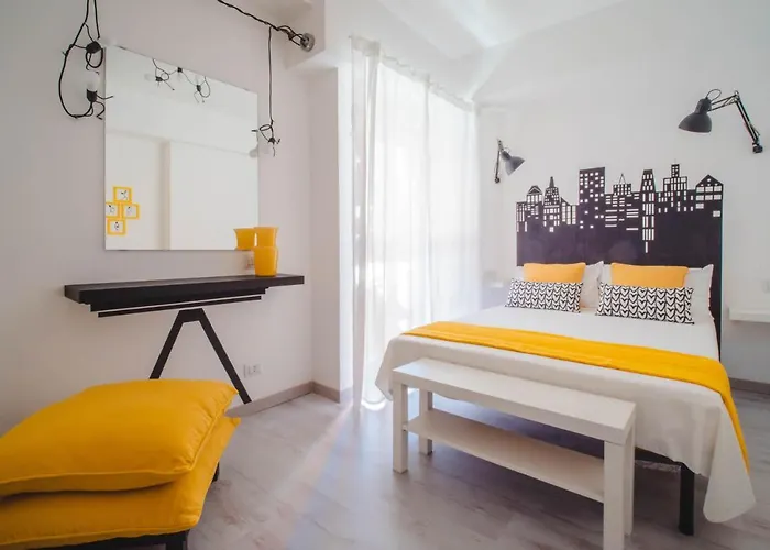 Lady Butterfly - Metro A Lucio Sestio *